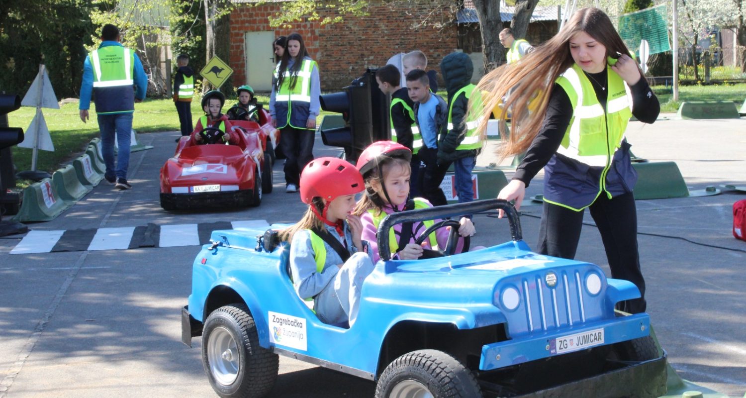 04_09_26_350d1d19df35d50b3d9f228879597158-1500×800